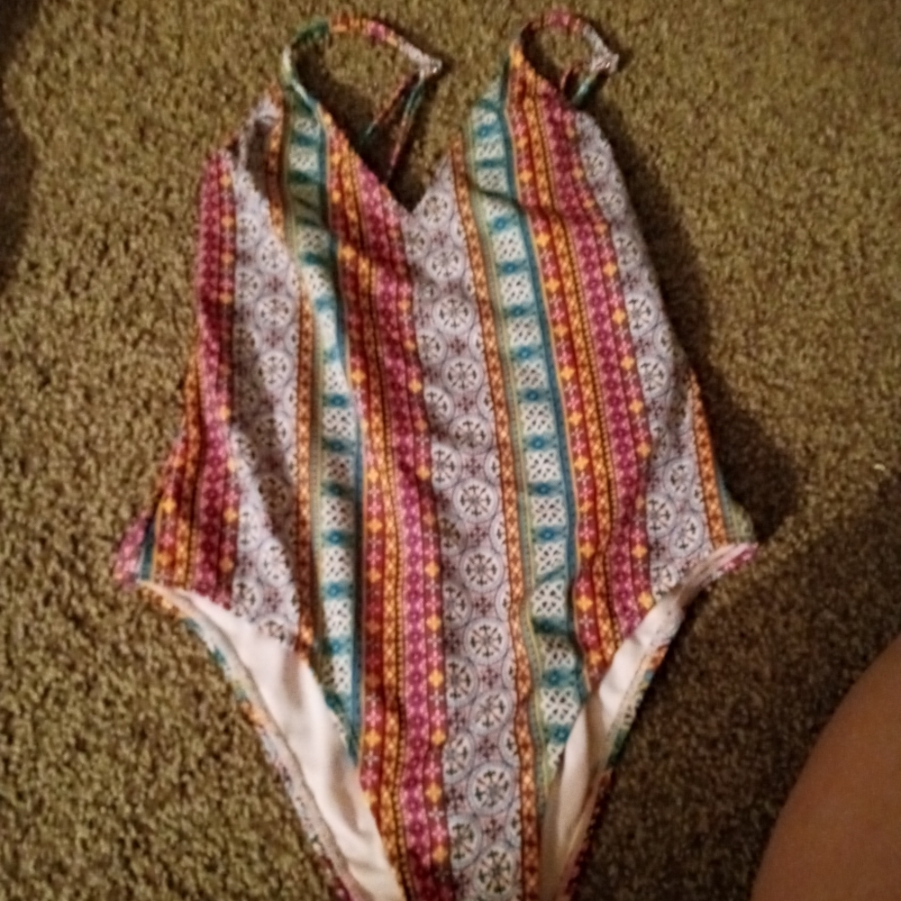 Swim suit